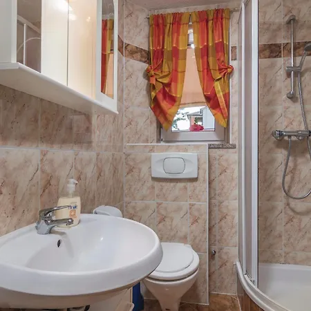 Ladenci Holiday home