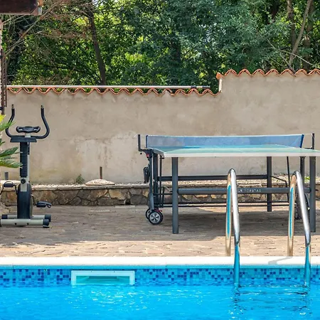 Prázdninový dům Stunning In With Outdoor Swimming Pool Labin (Istria)